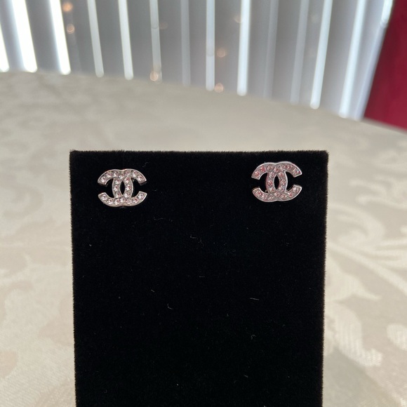 CHANEL Jewelry - Chanel Mini CC Earrings SHW